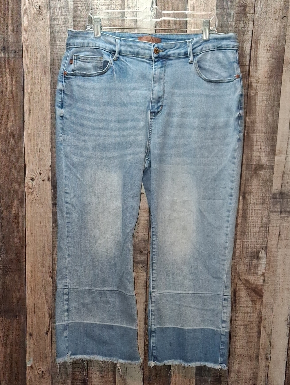 Women's Judy Blue Highrise Wideleg Crop Jeans Size 20